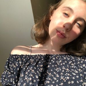 Meet your Posher, Carly